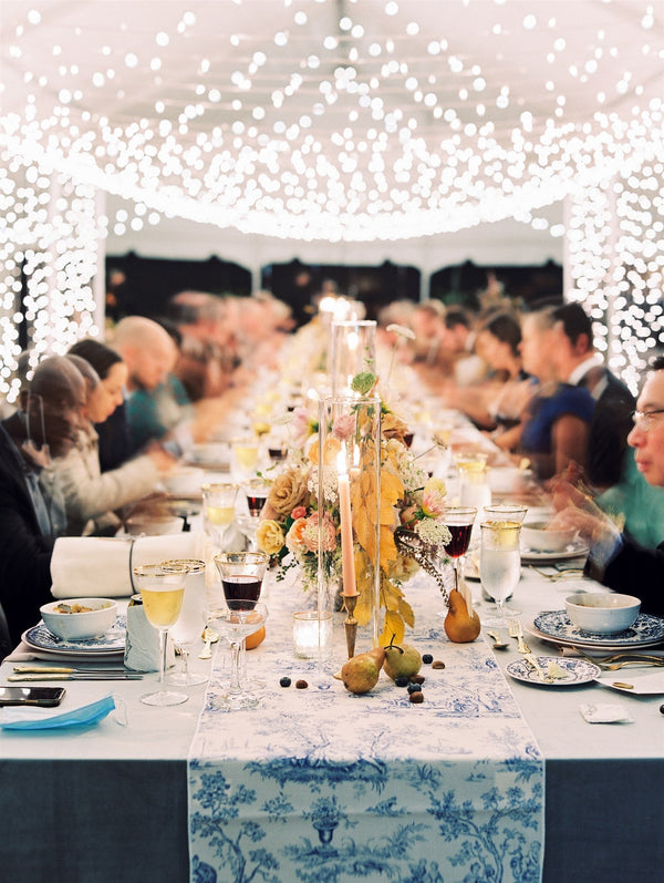 Unique Flower Arrangements for Your Wedding Ceremony: From Aisle Decor to Altar Pieces