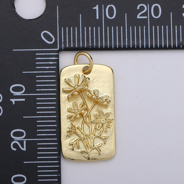 Daisy Flower Charms, Gold Daisy Pendant, Dainty Daisy Charm, Small Wild Flower Charm for Necklace Floral Flower Tag Jewelry D-770