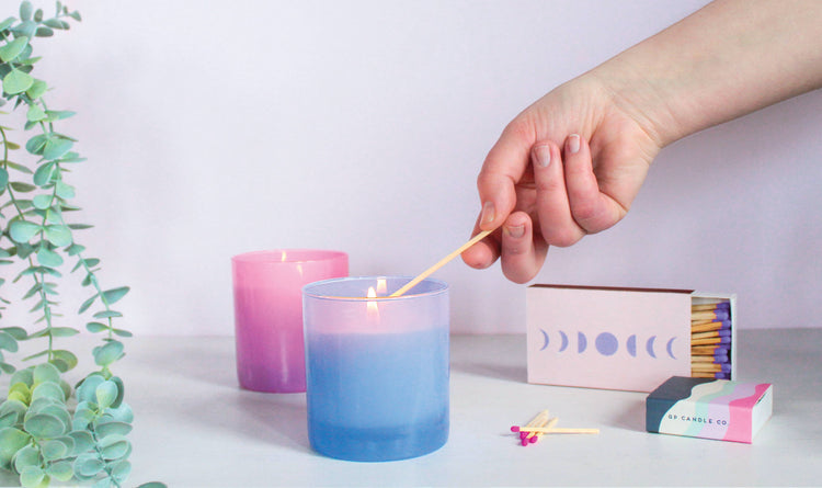 Flora 9 oz. Hue Candle (Wild Orchid) GP Candle