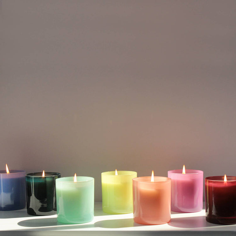 Cloud 9 oz. Hue Candle (Violet Blossoms)
