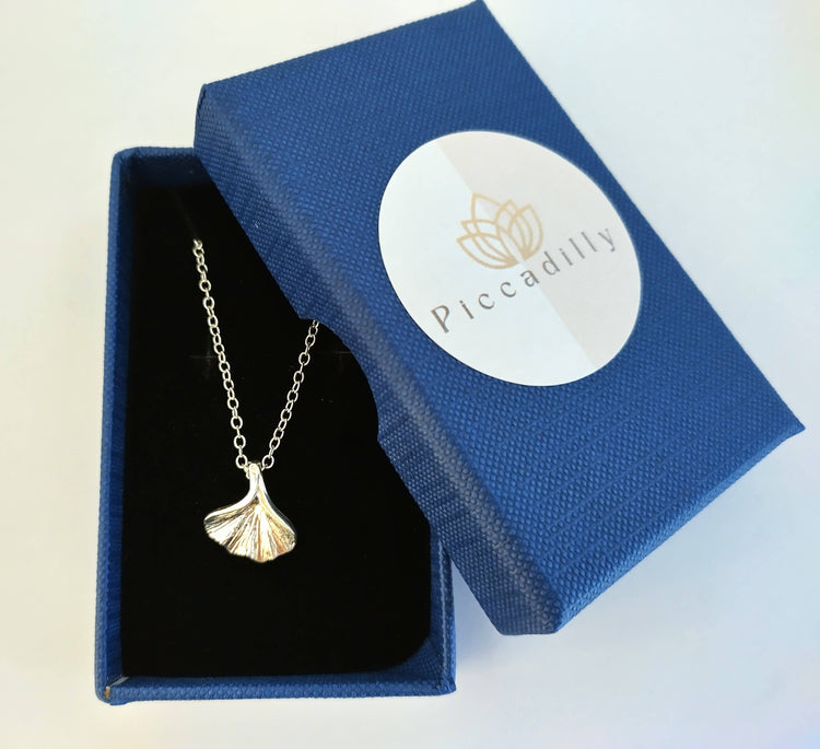 Ginkgo Leaf Necklace, Nature Necklace, Leaf Necklace