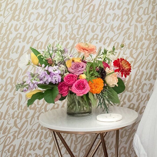 How to Take Care of Your Cut Flower Arrangement: Keep Your Blooms Fresh and Vibrant