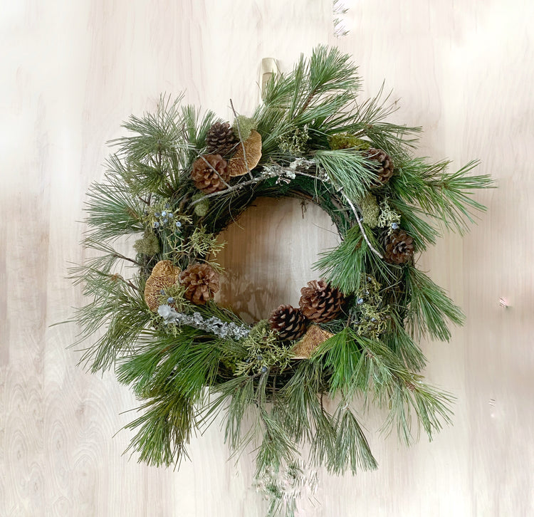 HOLIDAY FRESH EVERGREEN WREATH WORKSHOP